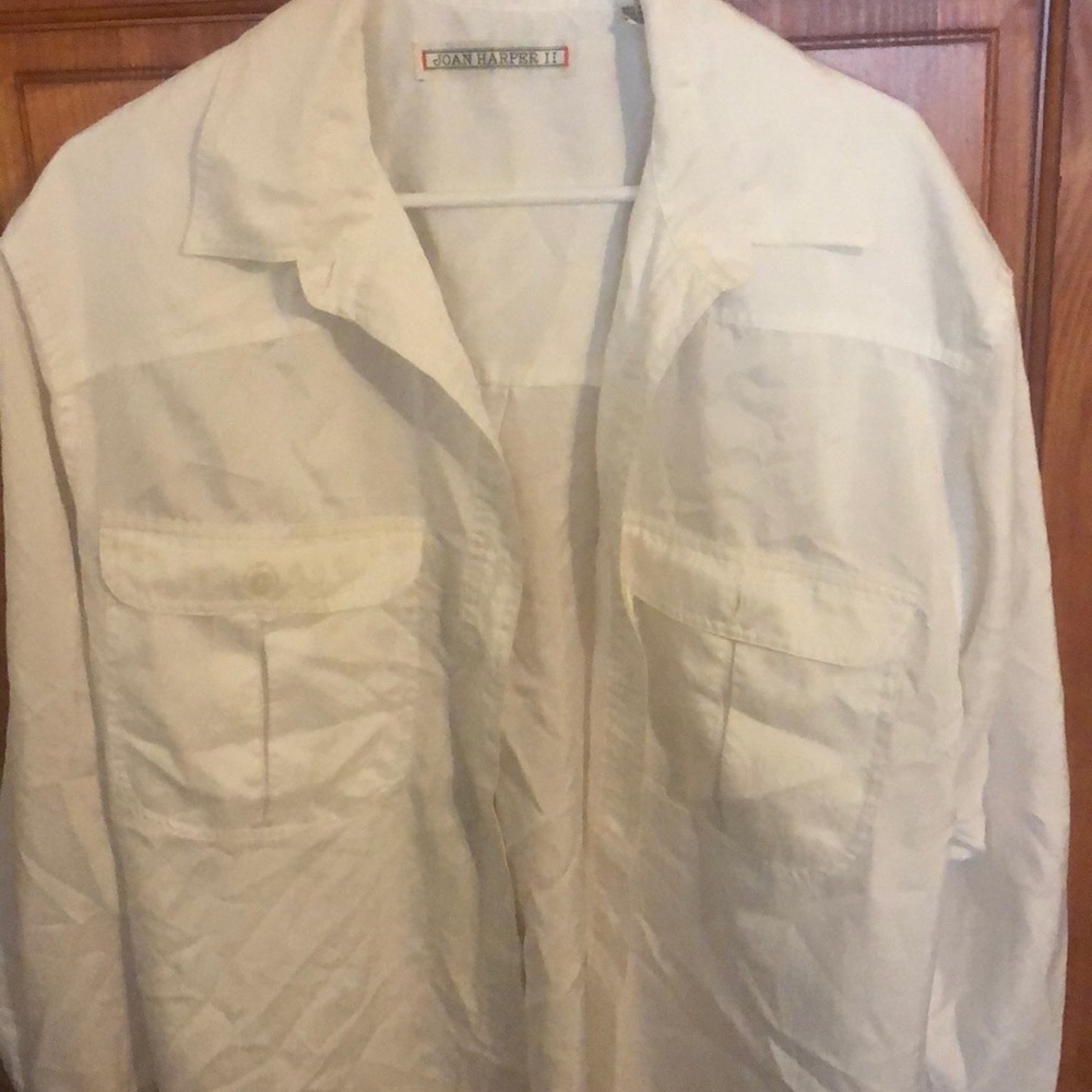 White Women’s Dress Shirt (Joan Harper II)